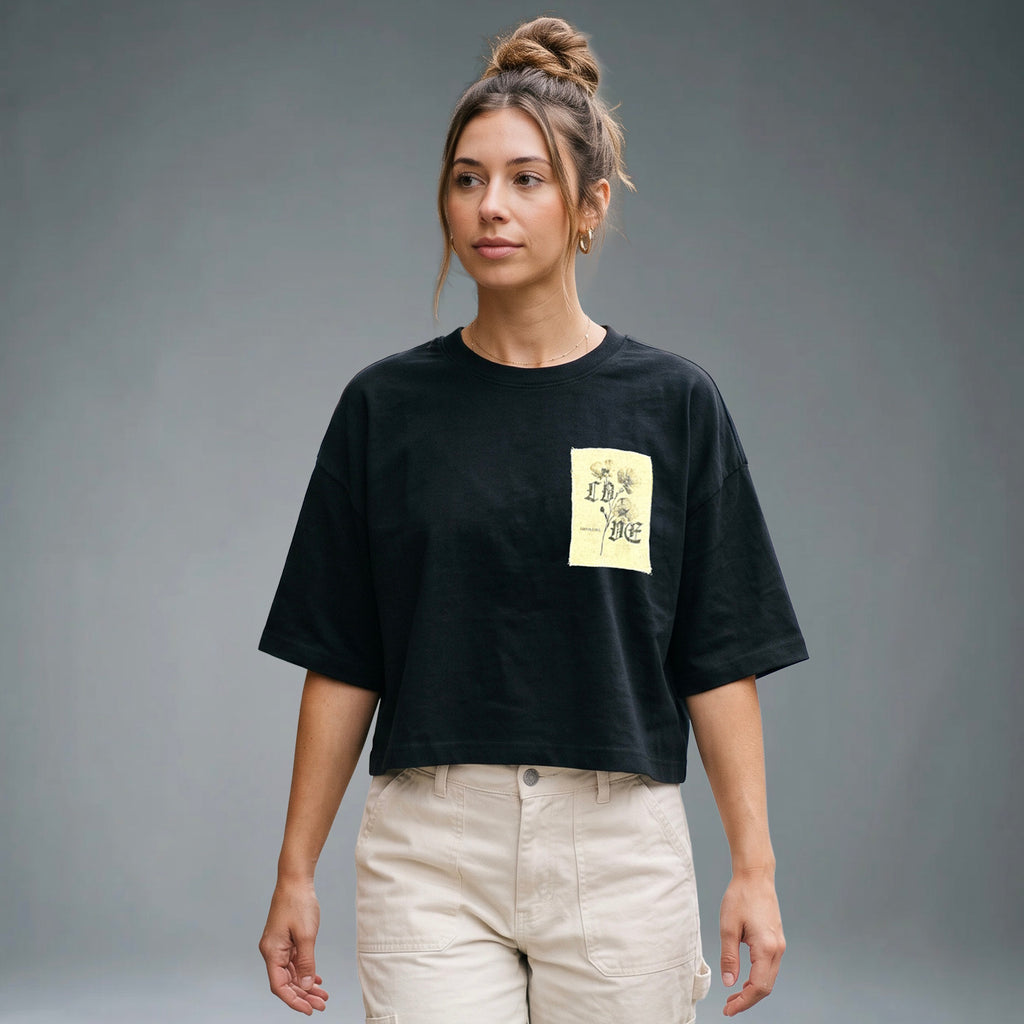 God is Love - Cropped Oversized Tshirt