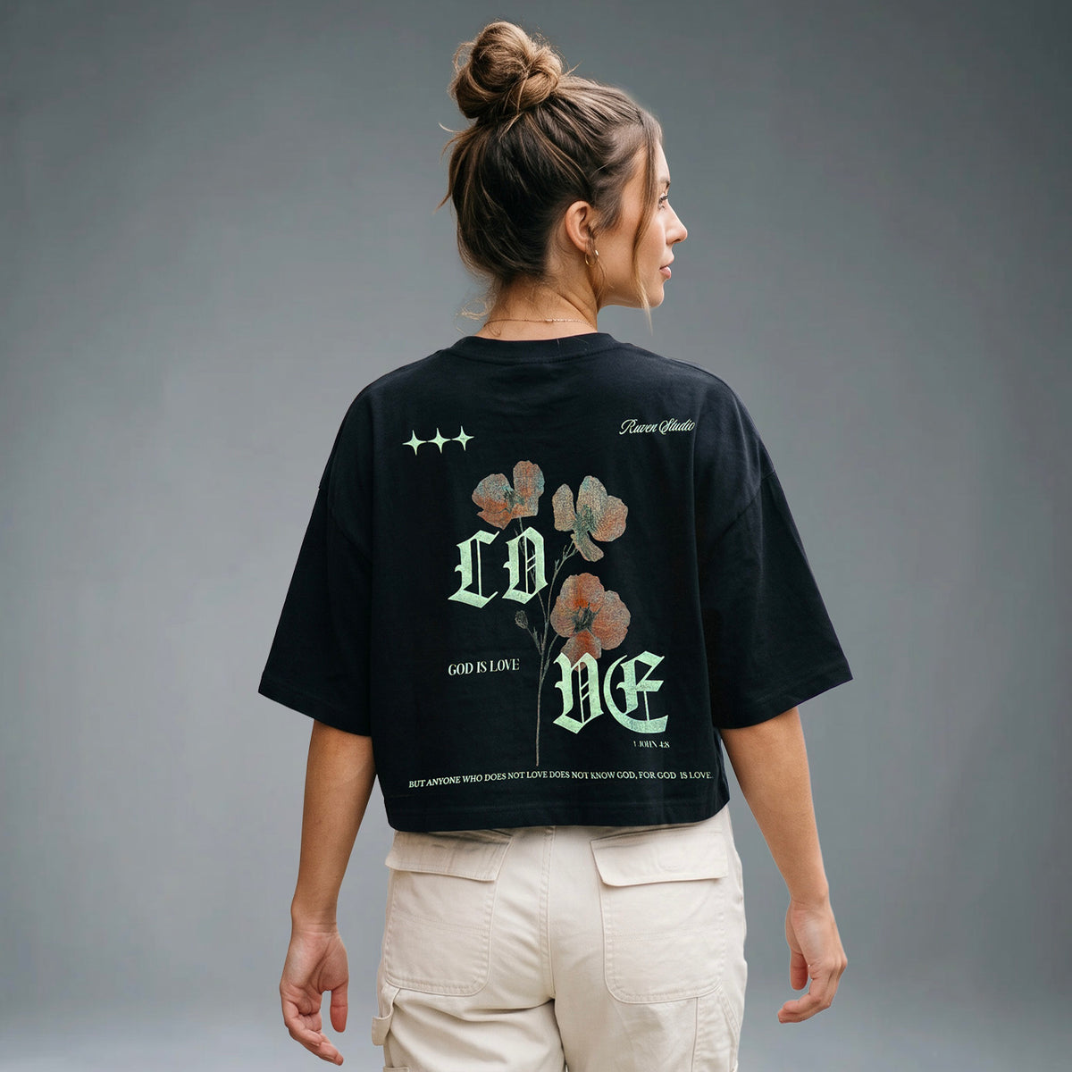 God is Love - Cropped Oversized Tshirt