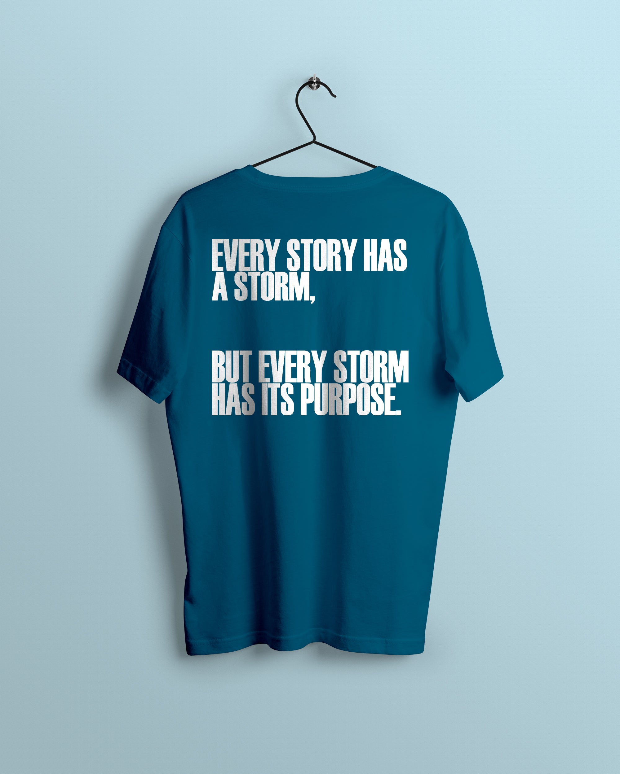 A STORM - Oversized Tshirt